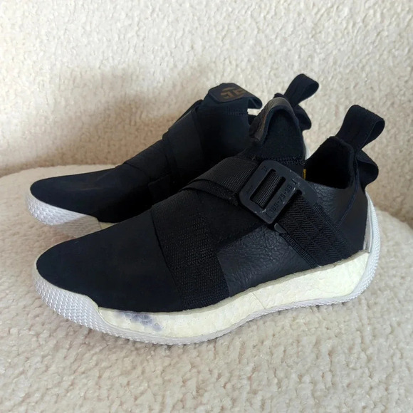 Adidas Harden Vol 2 LS Buckle Sneakers - Picture 6 of 13